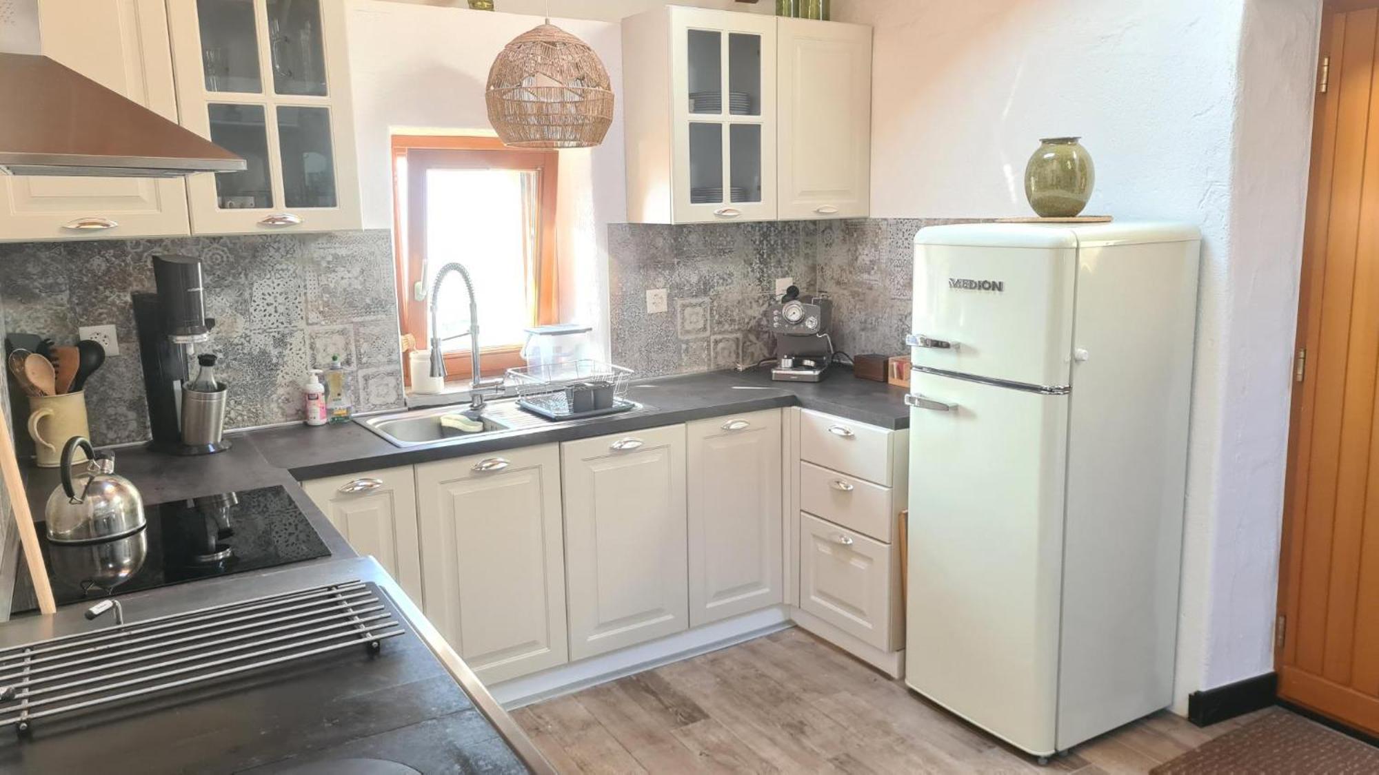 Ferienhaus La Torre Camorino Zewnętrze zdjęcie